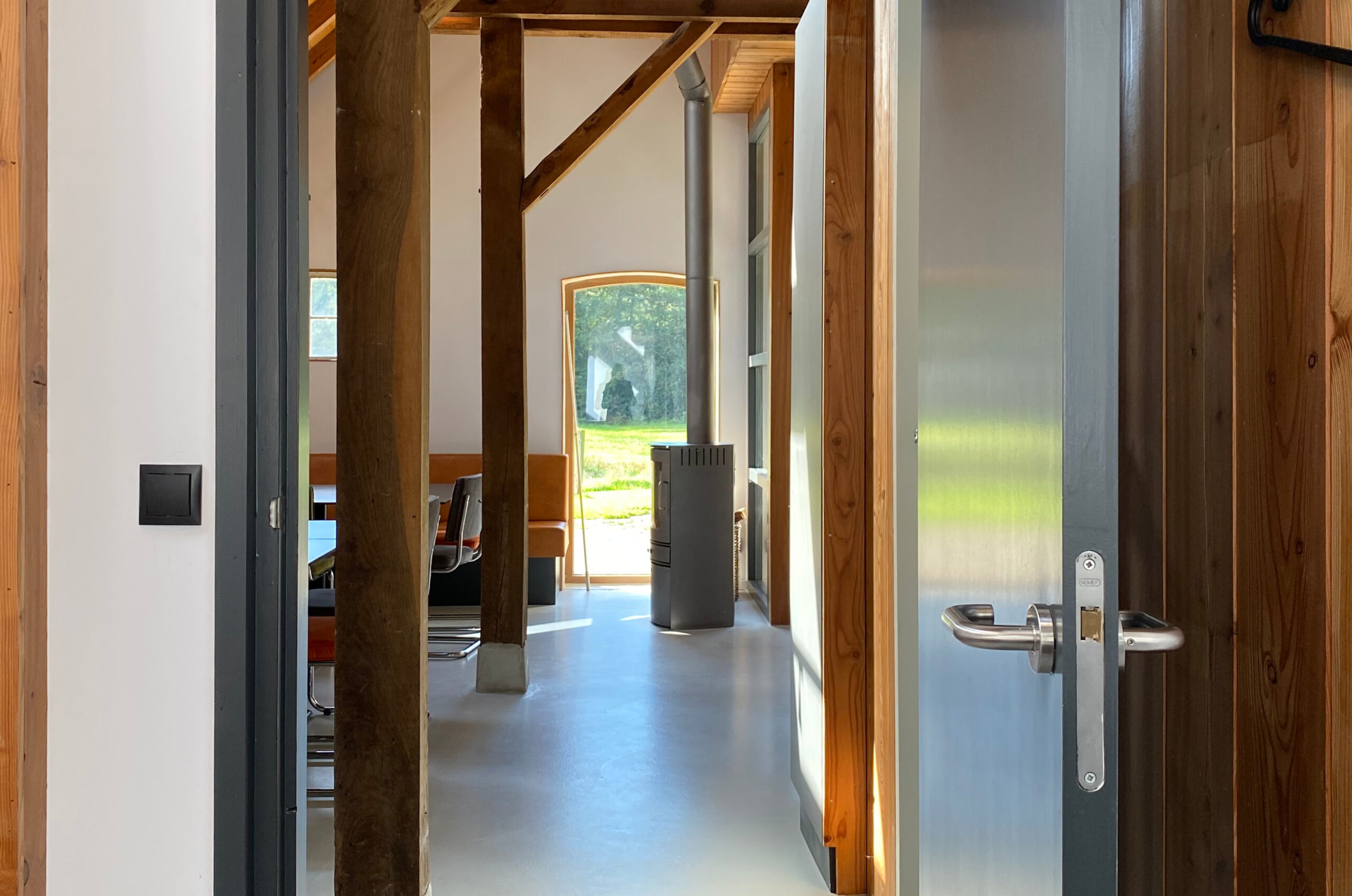 Het interieur van de groepsaccommodatie in Delden.